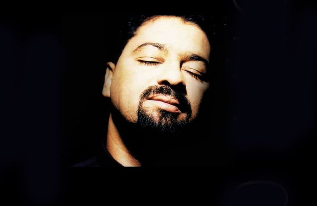 O cantador mais cantado das ilhas